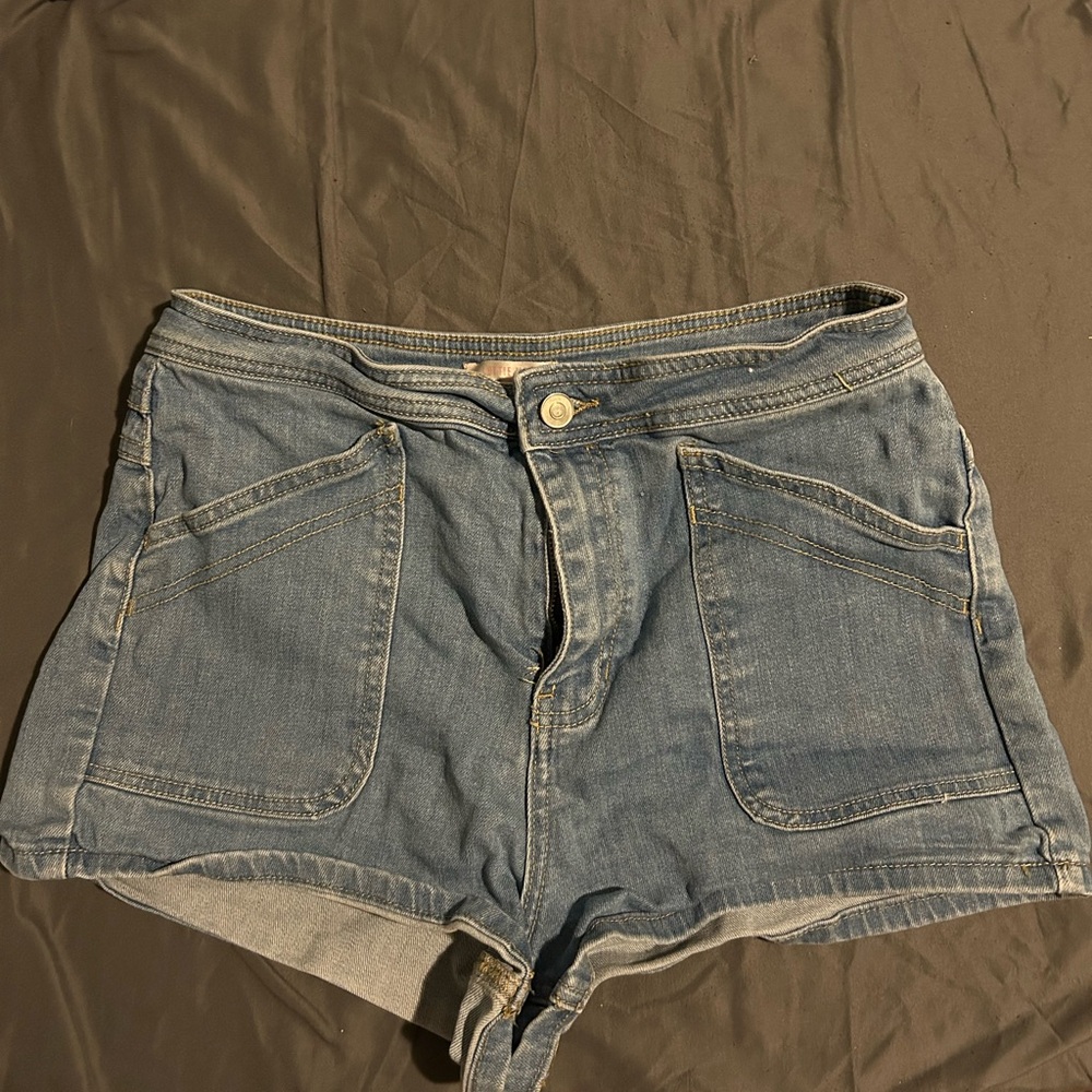 Boutique Jean Shorts
